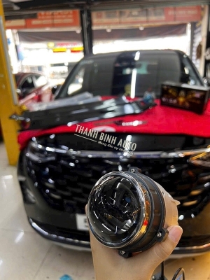Bi gầm Aozoom Wasp dòng cao cấp có trợ pha laser cho xe Hyundai Custin